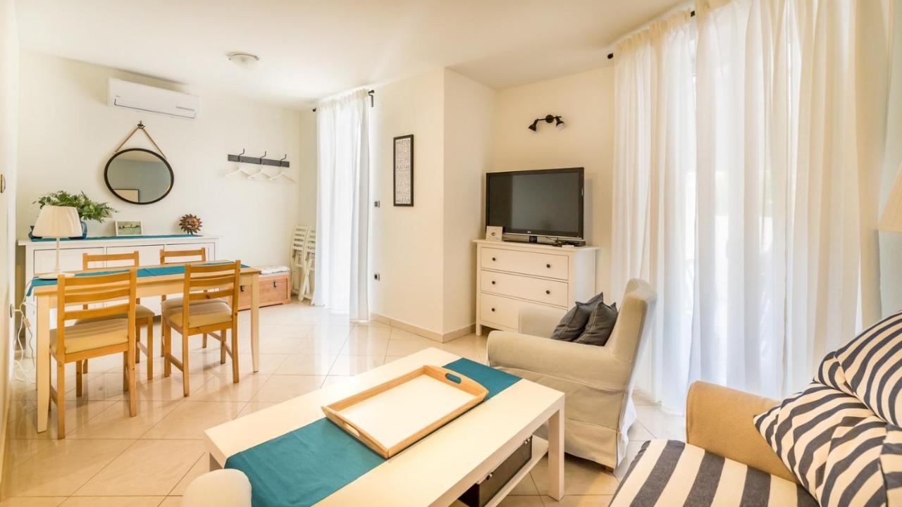 Apartment Rosmarino Baska  Exterior photo