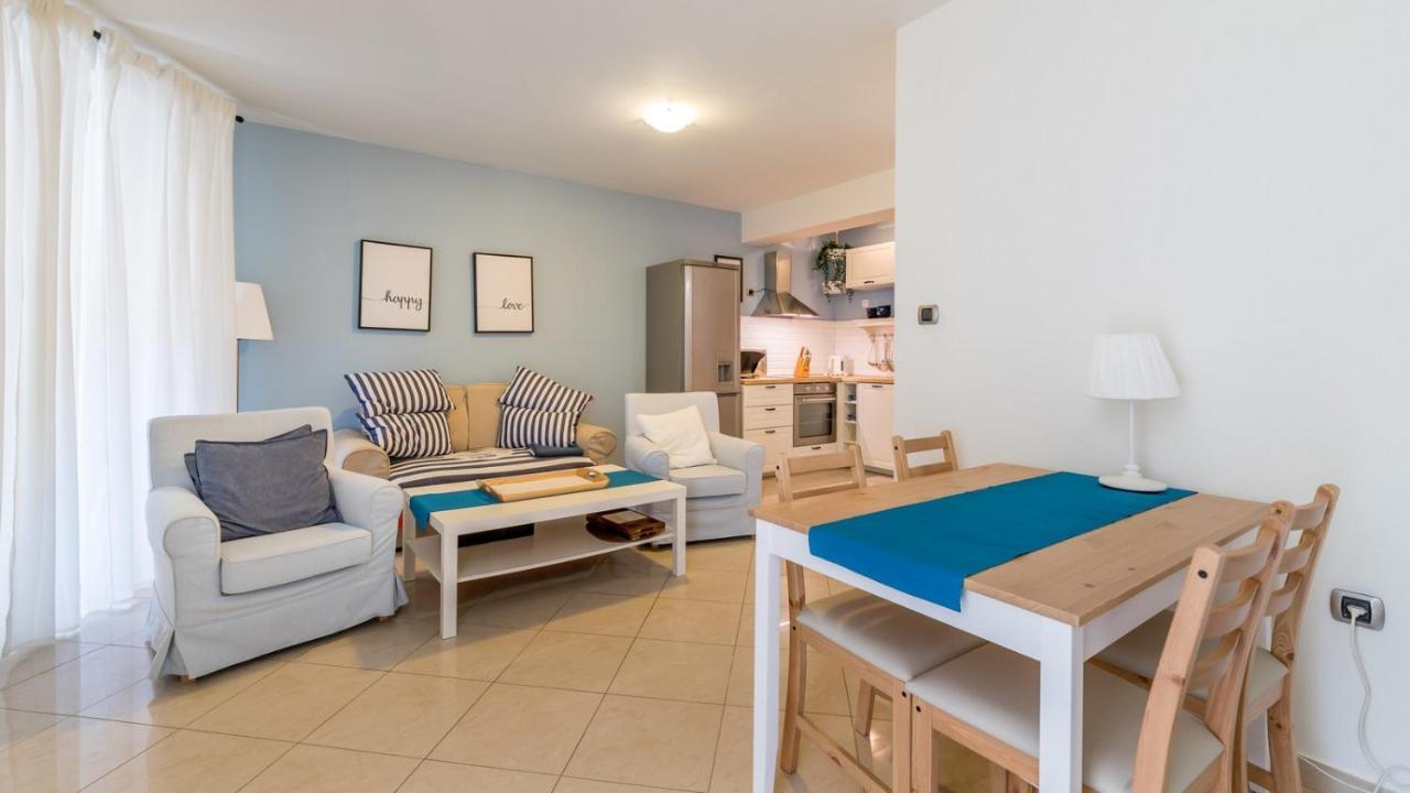 Apartment Rosmarino Baska  Exterior photo